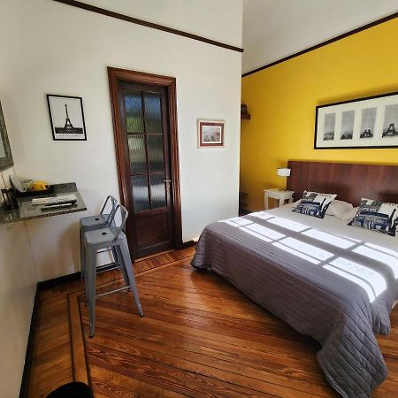 Habitaciones En Suite Balcarce Buenos Aires Exterior photo