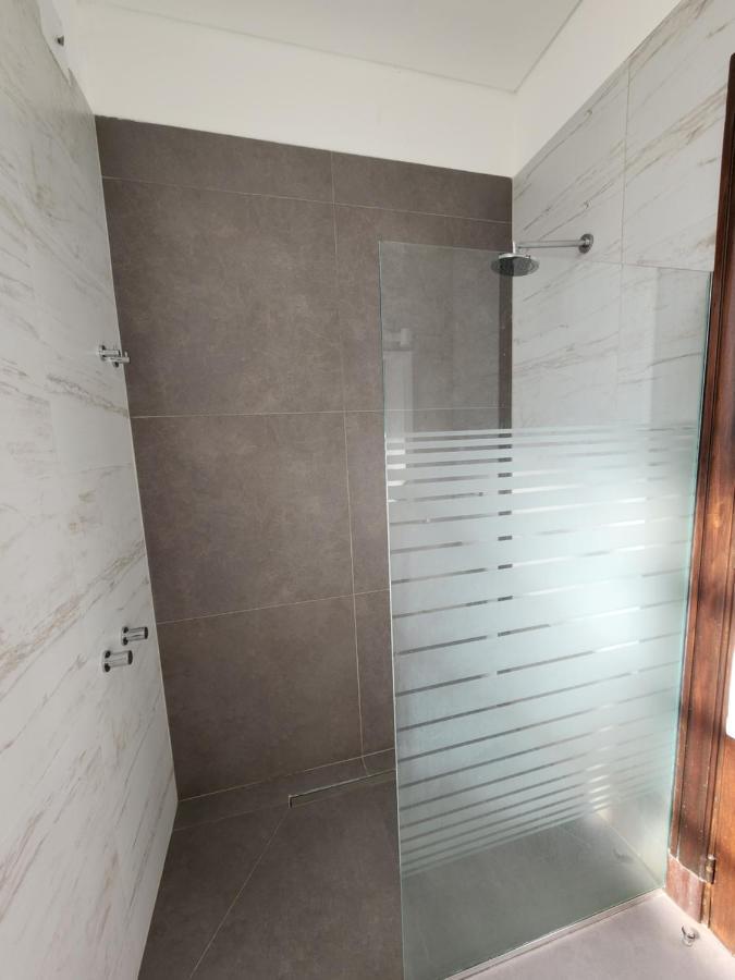Habitaciones En Suite Balcarce Buenos Aires Exterior photo